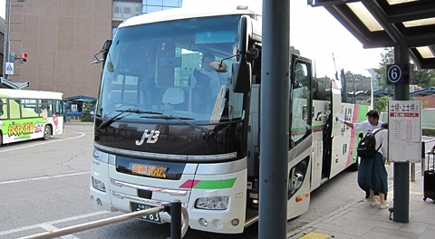 JR北海道バス「ポテトライナー」　3353　帯広駅BT到着
