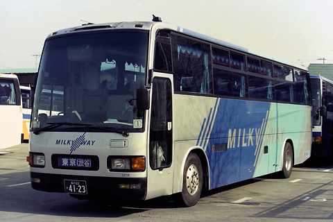 東急バス「ミルキーウェイ」　4123