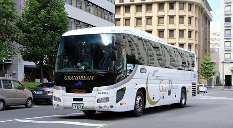西日本JRバス「北陸道グラン昼特急大阪4号」　641-4934　アイキャッチ用　480